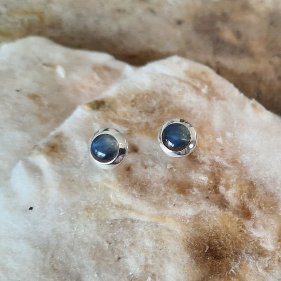 labradorite studs - Image 2