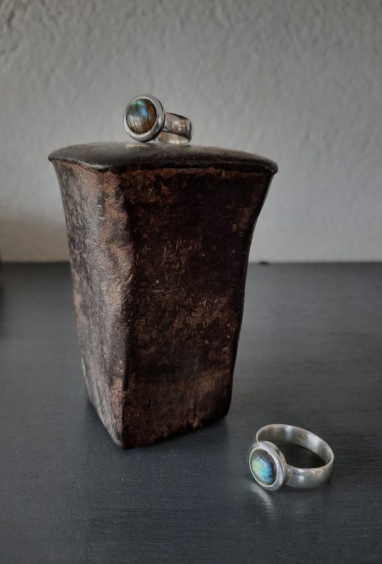 labradorite one stone ring - Image 2