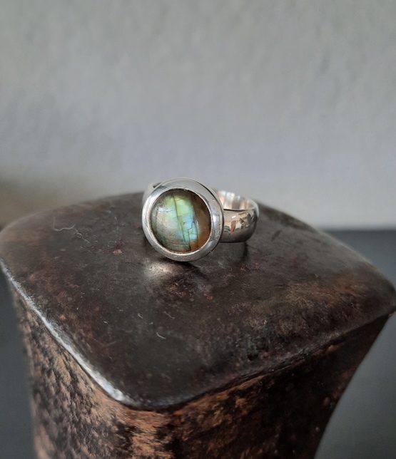 labradorite one stone ring - Image 3