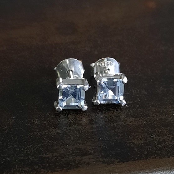 light blue topaz studs - Image 2